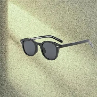 Sbectol Haul Mawr ar gyfer Wynebau Bach